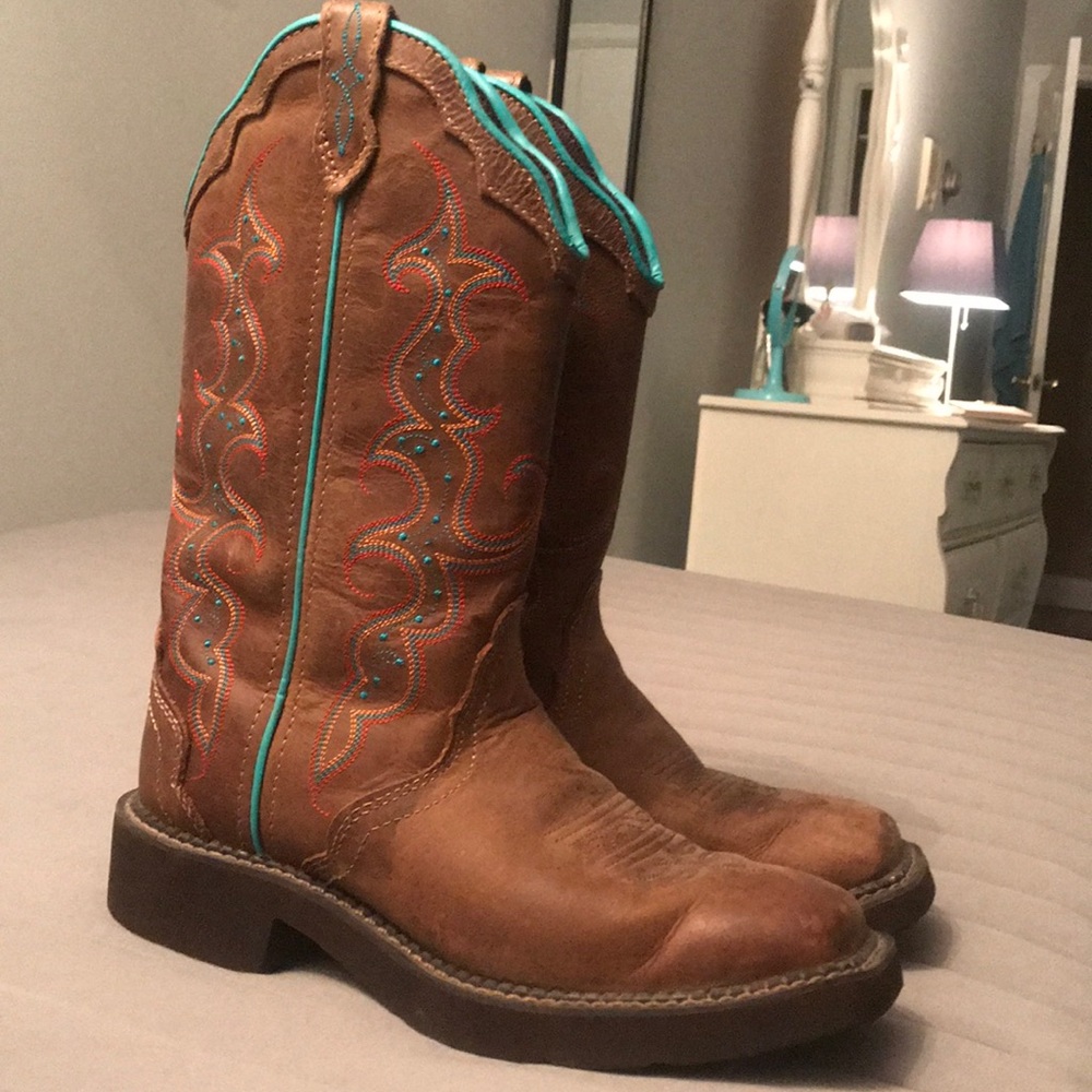 Justin Cowboy Boots